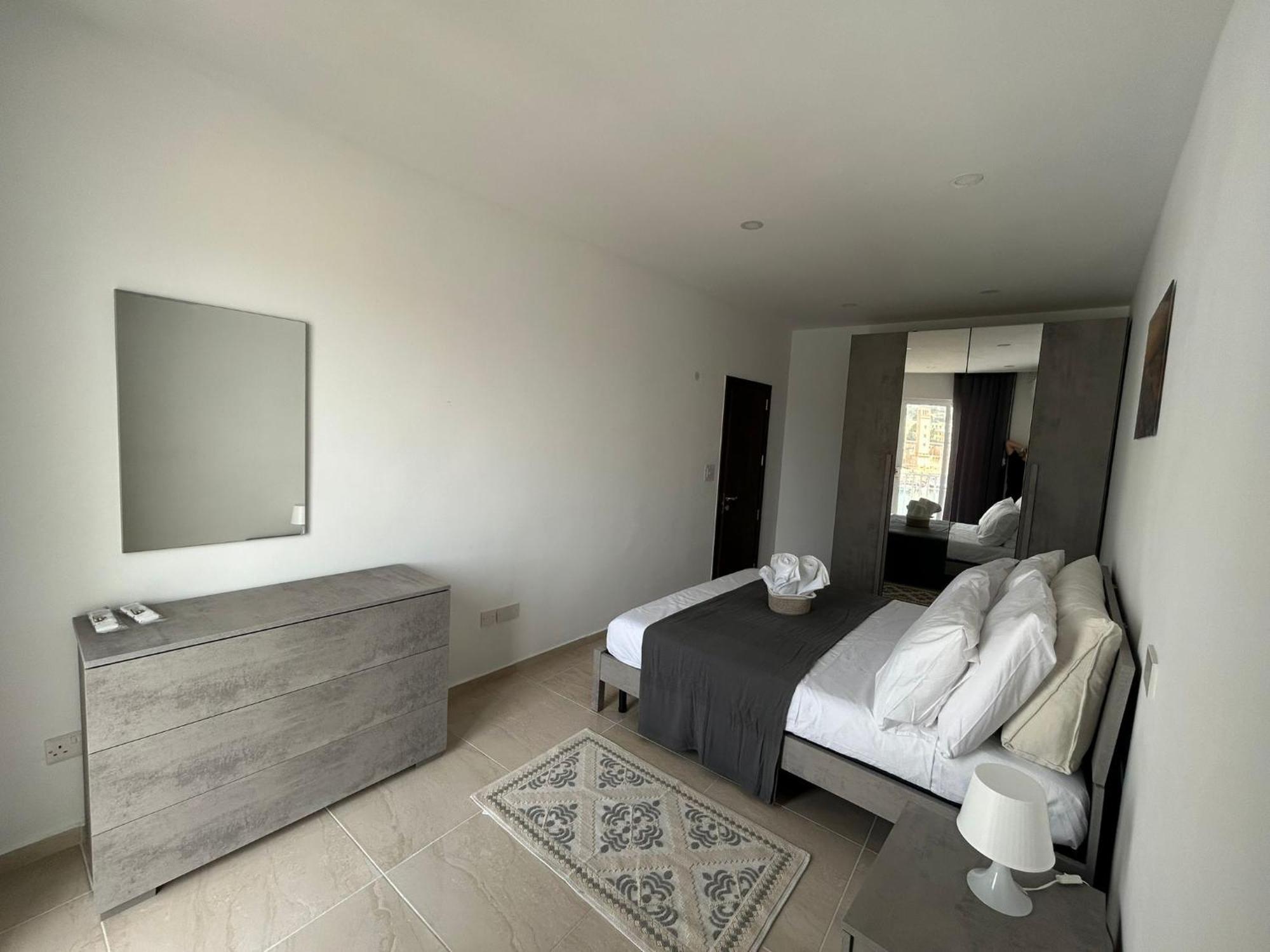 Seaview Setters Studio Apartment Marsaskala Esterno foto